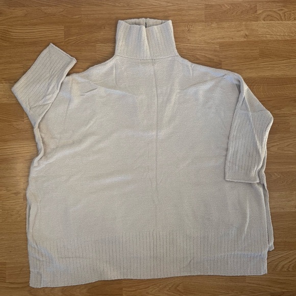 Barefoot Dreams CozyChic Lite Sweater, Size S/M, Ivory/Cream - Picture 7 of 10